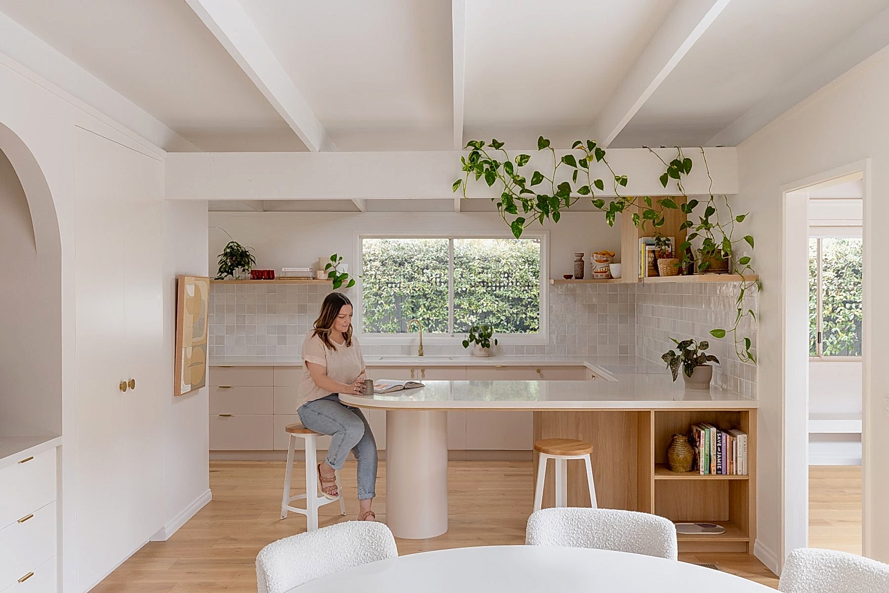 eclectic-creative-kitchen-renovation-blush-pink-joinery