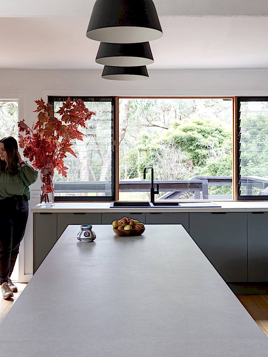 eclectic-creative-midcentury-home-interior-design-renovation