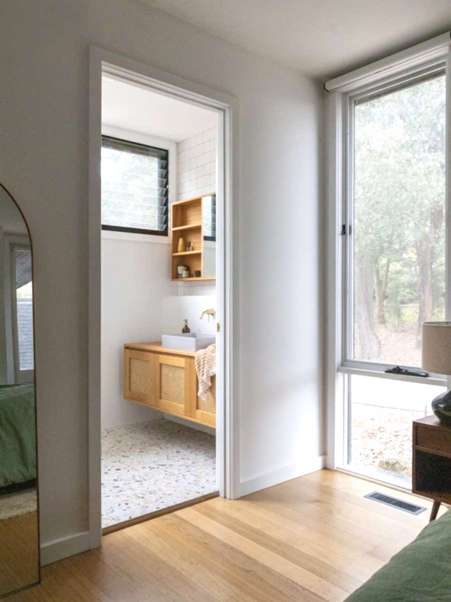 eclectic-creative-midcentury-home-interior-design-renovation