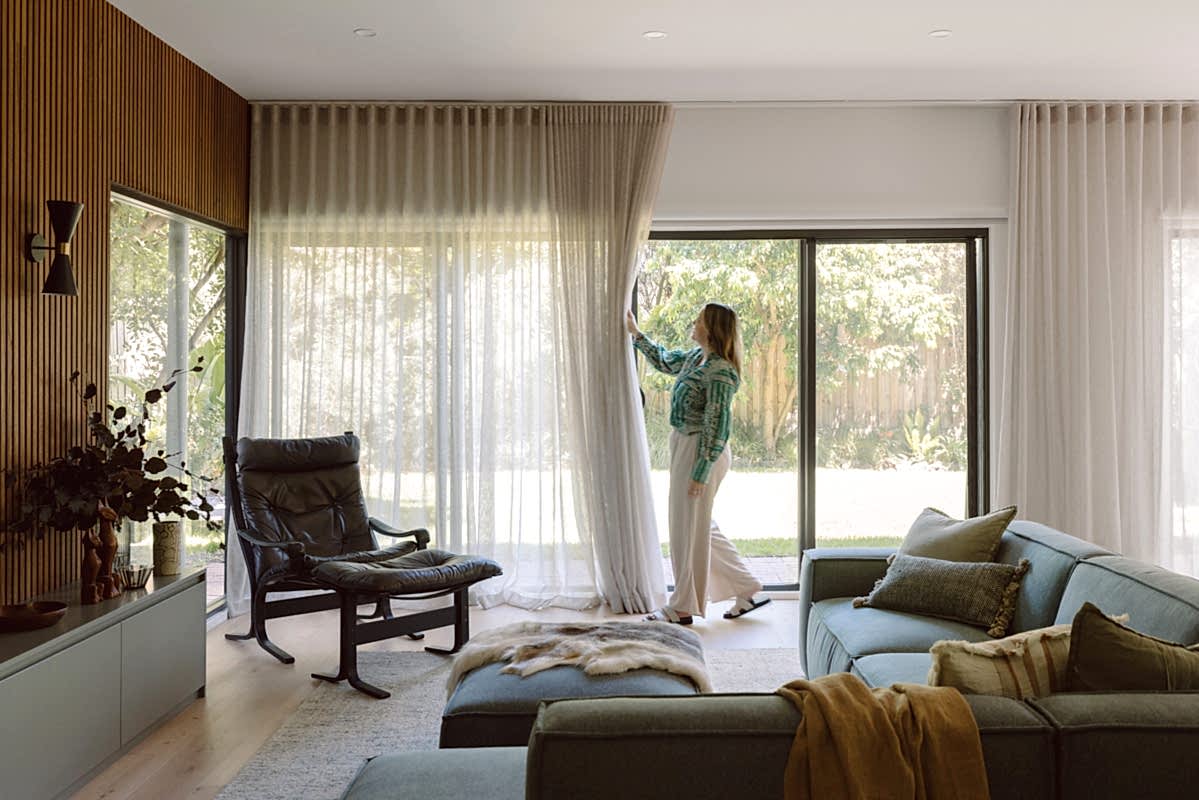 eclecticcreative-beaumaris-interior-design- sheer-curtains