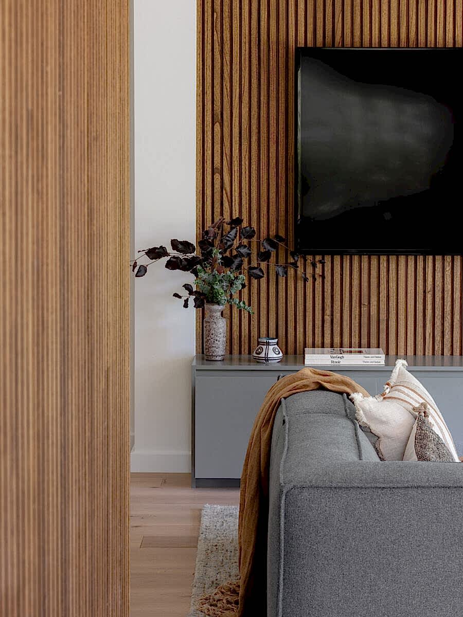 eclecticcreative-beaumaris-interior-design- windowseat